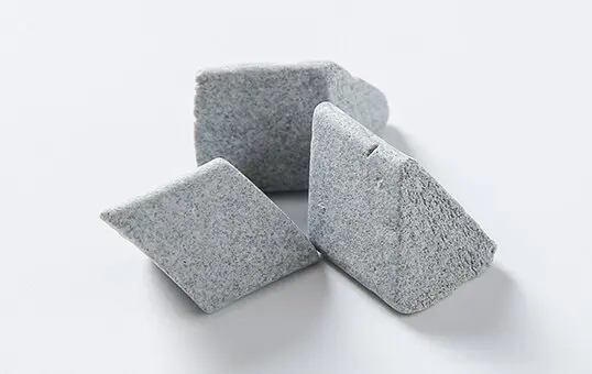 ceramic-media-triangle
