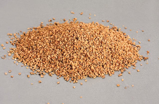 4.walnut-tumbling-media