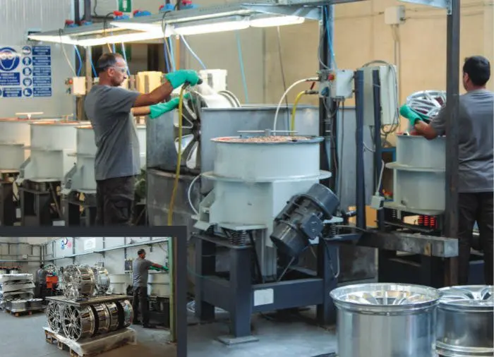 Wheel-vibratory-polishing-machine-workshop