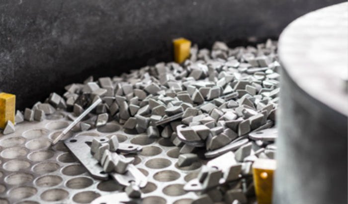 ceramic-media-deburring-parts-and-separation
