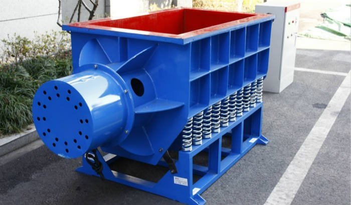 trough-tub-vibratory-finishing-machine-for-steel-pipe-deburring-polishing