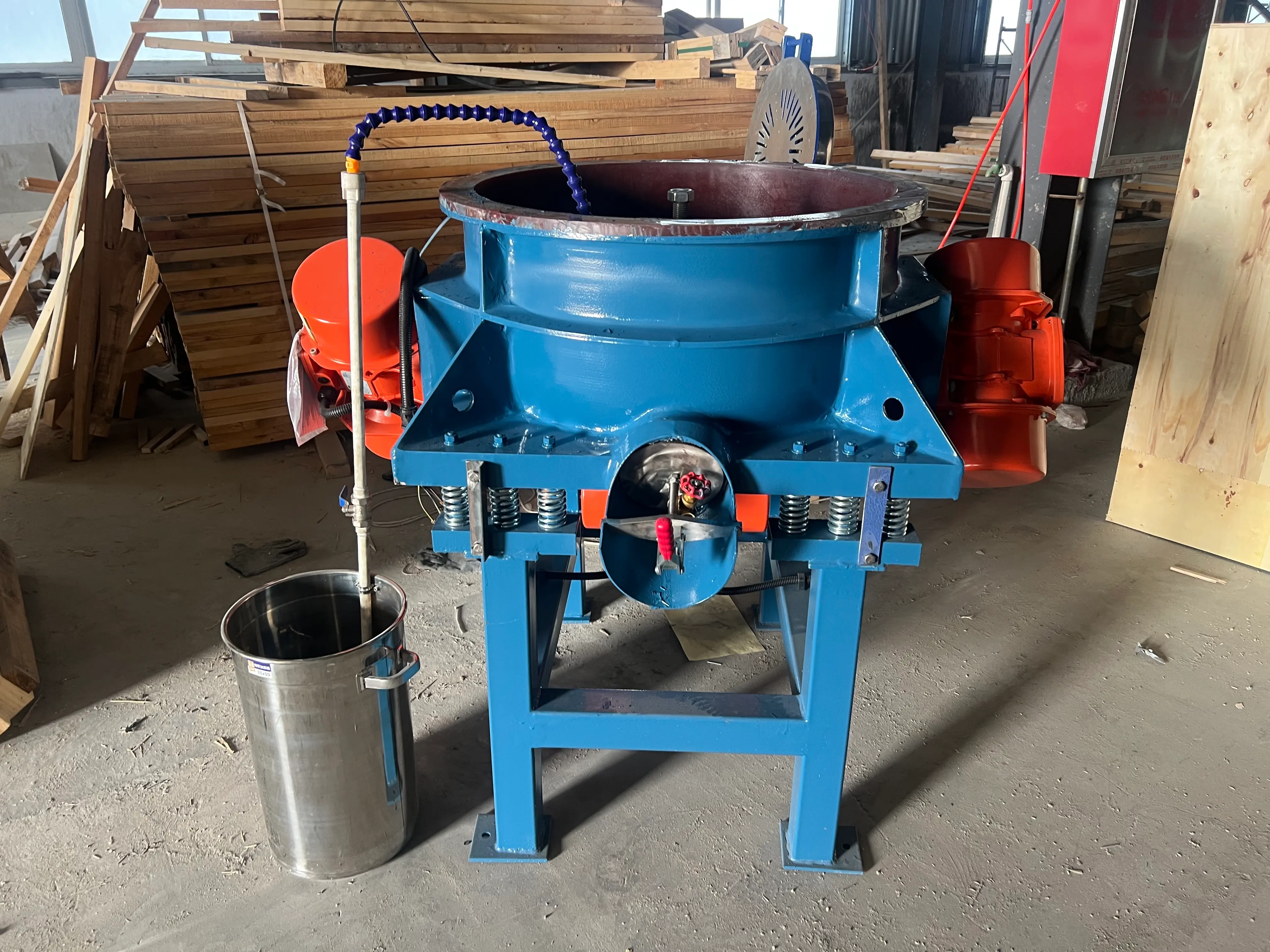 Mass finishing machine for aluminum wheels using ceramic media